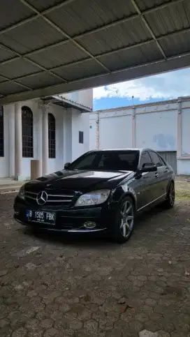 Mercedez Benz C230 Elegance
Tahun 2008