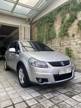 Suzuki sx4 x-over matic facelift 2010
