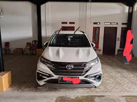 Dijuql Mobil Toyota Rush GR Manual. Pemakaian sendiri. Msh Grezzz
