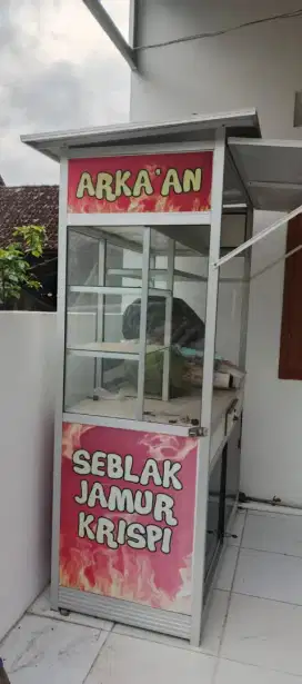 Gerobak jualan (tanpa roda)