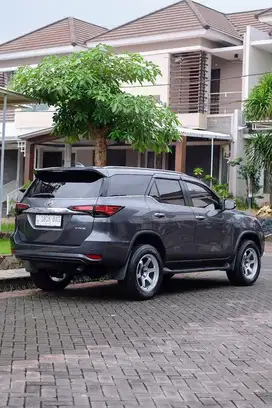 Fortuner VRZ diesel 2016 Low KM