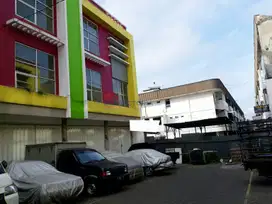 Ruko Disewa Lokasi Super Ramai di Komplek Pasar Besar