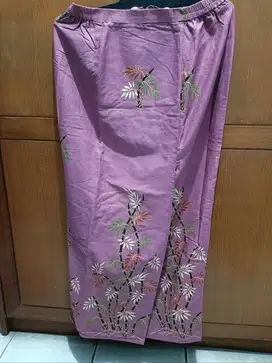 Rok Batik Panjang Maxi Skirt Secondhand Preloved Lavender
