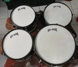 Perlengkapan drum Tom & Snear nerk AXL ROSE Kondisi OK