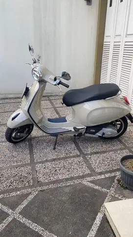 Vespa primavera