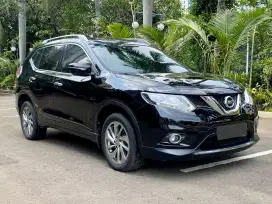 NISSAN X-TRAIL 2.5 2015