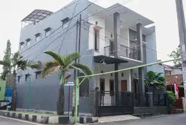 Rumah kokoh 2 Lantai  siap huni di Panyileukan deket ke sumarecon mall