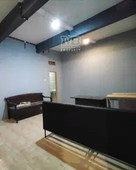 RUMAH SIAP HUNI DI PONDOK LABU CILANDAK - JAKARTA SELATAN (VP)