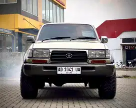 LANDCRUISER VXR80 4X4 1997
