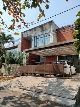 Rumah Pesanggrahan Dijual. Modern Industrial, Komplek Elit. NEGO !!