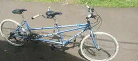 Sepeda tandem sepeda double polygon kondisi mulus RD dan fd fungsi bai