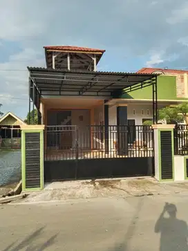 Dijual Rumah Strategis
