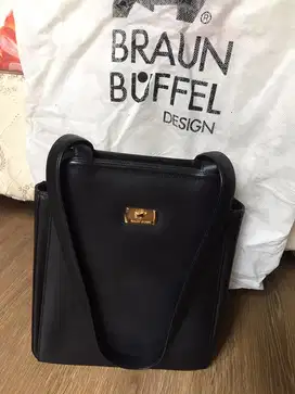 Tas wanita merk Braun Bufflel kulit asli