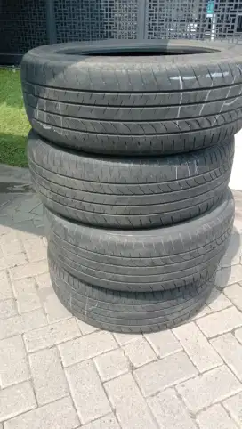 Dijual Ban Brigestone