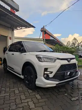ANTIK! Toyota Raize 1.0 GR Sport Turbo Two Tone AT Matic 2022 km26 rb