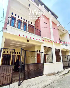 RUMAH 2LT SIAP HUNI LOKASI STRATEGIS DI SUDIMARA SELATAN, CILEDUG