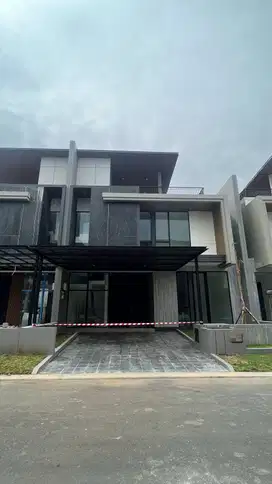 Disewakan Rumah Baru Gress 2 Lantai Kosongan di District 9 Citraland