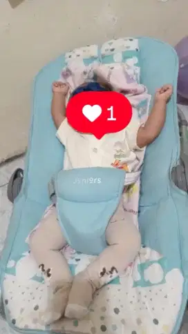 Juniors rocker baby bouncer