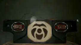 Speaker salon mobil bekas feroza