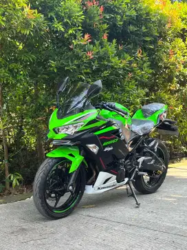 Km 13rb Ninja 250FI ABS thn 2021 Muluss Pakai