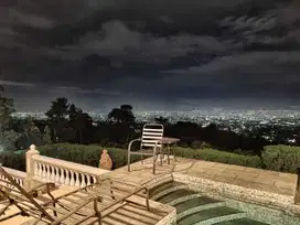 Dijual   Rumah Villa Lux Siap Huni View Kota Bandung Cantik di Lembang