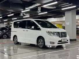Nissan Serena HWS matic tahun 2017 tangan pertama dari baru