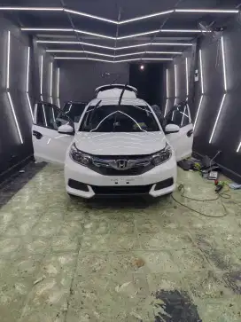 Dijual Honda Mobilio manual 2020