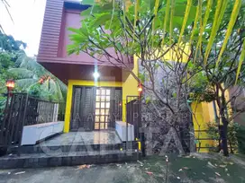 RUMAH LUX dan NYAMAN di KEMANG - JAKARTA SELATAN