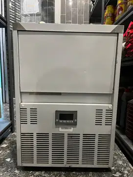 FOMAC Ice Maker - ICM-ZB60