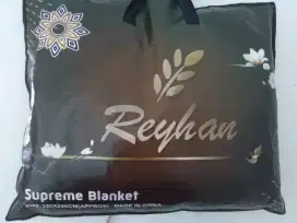 Reyhan Supreme Blanket