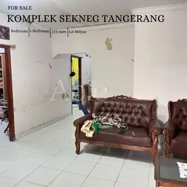 Dijual Rumah di Kompleks Sekneg Tangerang Blok A