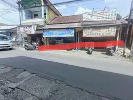 Ruko strategis kompleks kampus UNSOED Purwokerto