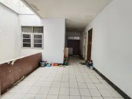 KOS  KOMERSIL 21 KAMAR MANGGA BESAR