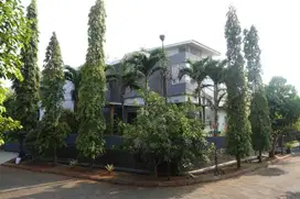 DI JUAL RUMAH MEWAH KAWASAN KEMANG PRATAMA 3