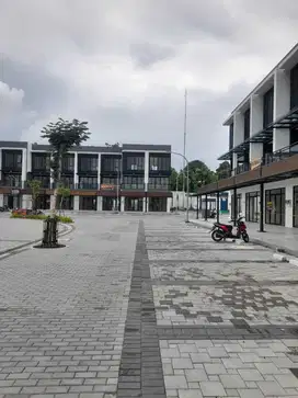 Ruko Hampton Promenade 3 Lantai Gading Serpong