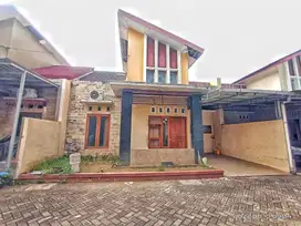 Rumah Bagus Lingkungan Cluster Free Ac Paulan Karanganyar