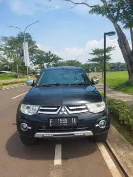 DIJUAL PAJERO SPORT DAKAR SOLAR 4x2 SUNROOF