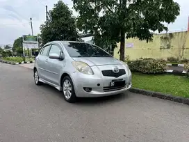 Yaris S matic 2006
