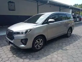 Innova 2.4 V Diesel A/T 2021