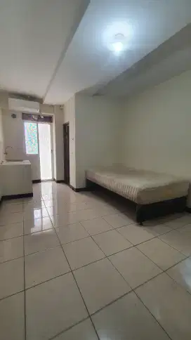 DISEWAKAN APARTEMEN STUDIO PLUIT SEA VIEW