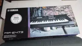 Jual Keyboard Yamaha PSR E473 61key Lengkap dus book