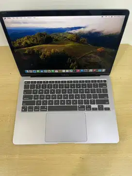 Macbook Air M1 2020 8/256 unit charger