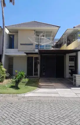 DIJUAL RUMAH MODERN MINIMALIS SIAP HUNI  CLUSTER PALM BEACH MALIBU BEA