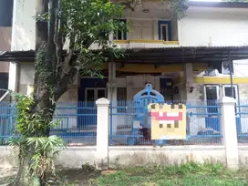 Rumah Murah Hitung Tanah 2 Lantai Butuh Renov di Puspita Loka BSD City