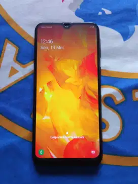 Samsung m20. Ram 3
