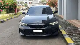 km24rb bmw 330i m sport 2023 hitam pajak panjang cash kredit bisa