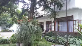 Dijual Villa 2 Lantai Nyaman dan Sejuk di Sariwangi Bandung