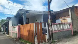 Rumah 1 lantai siap renovasi