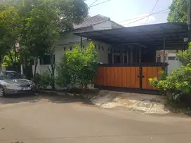Dijual Rumah Di Grand Galaxy Bekasi Selatan Hoek Di Villa Galaxy