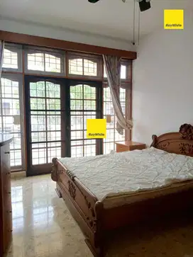 Rumah Sewa Bagus 2 Lantai, Pondok Indah, Prime Lokasi